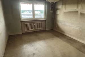 LAUTERBORN: Sanierungsobjekt mit Fernblick – 4-Zimmer-Wohnung mit Balkon - Preis VB – 63069 Lauterborn, Offenbach am Main – Vorschaubild 6