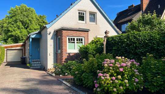 Bild von Charmantes Einfamilienhaus mit wunderschönem Garten – Ideal für Familie & Homeoffice