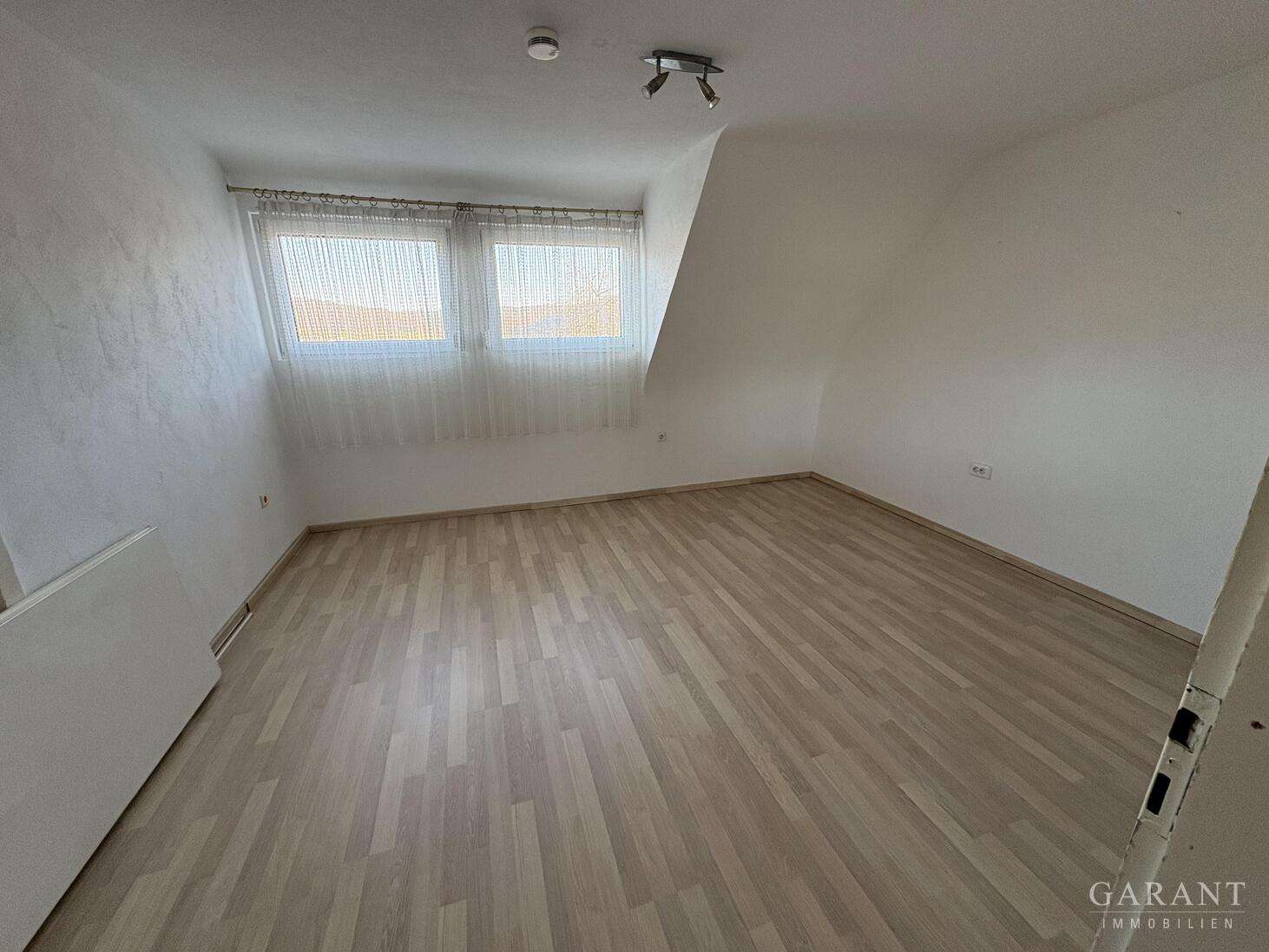 Immobilie in Oberkochen - Mehr als nur ein Haus - ein Ort zum Leben, Lachen und Wohlfühlen! - Bild 4