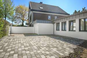 Großzügige Architektenvilla mit Schwimmbad und 2 Doppelgaragen in beliebter Lage von Bonn-Rüngsdorf – Die vollständige Adresse der Immobilie erhältst du vom Anbieter., 53179 Rüngsdorf, Bonn – Vorschaubild 34