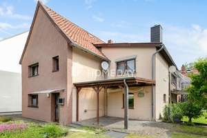 Großzügige DHH mit ausgebautem Dachgeschoss und Garten in Völkenrode – Die vollständige Adresse der Immobilie erhältst du vom Anbieter., 38112 Lehndorf-Watenbüttel, Braunschweig – Vorschaubild 2