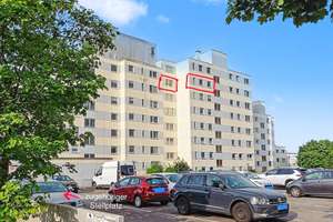 Weitblick über Kiel - Geräumige 3,5 Zimmer mit Balkon – Die vollständige Adresse der Immobilie erhältst du vom Anbieter., 24147 Elmschenhagen, Kiel – Vorschaubild 2