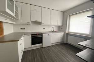 Attraktives Reihenmittelhaus in Burgfarrnbach mit kleinem Garten & Solarthermie – Die vollständige Adresse der Immobilie erhältst du vom Anbieter., 90768 Atzenhof, Burgfarrnbach, Fürth – Vorschaubild 3