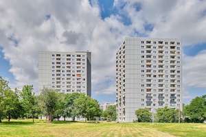Ganz oben wohnen und Weitblick genießen! Wir renovieren 1-Zimmer-Wohnung! ** AB NOVEMBER **! – Albert-Wolf-Platz 1, 1239 Prohlis-Süd, Dresden – Vorschaubild 4