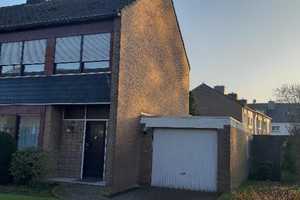 geräumiges Einfamilienhaus (DHH) mit Garten und Garage in gefragter Lage: VERKAUFT ! – Kleve (Kreis) – Vorschaubild 2