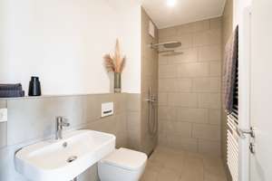 Direkt am Wasser: Exklusive 2-Zimmer-Wohnung mit Rheinblick – 67061 Süd, Ludwigshafen am Rhein – Vorschaubild 6