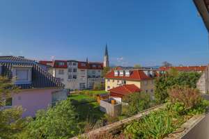 Ihr neues Zuhause über den Dächern! – Schulstraße 5, 83395 Freilassing – Vorschaubild 1