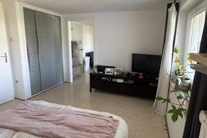 Voll möblierte  2-Zimmer-Wohnung in Flingern-Nord – Beethovenstraße 8, 40233 Flingern Nord, Düsseldorf – Vorschaubild 2
