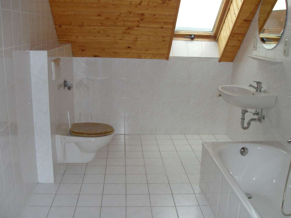 Immobilie in Wehretal - Gepflegtes Mehrfamilienhaus in gefragter Lage zur Kapitalanlage - Bild 4