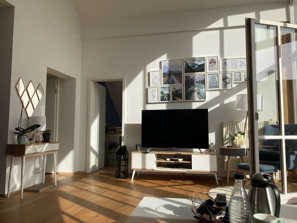 Immobilie in Oberschweinbach - urbanes Juwel für Kapitalanleger: vermietete 3 Zimmer Wohnung in S-Bahn Nähe - Bild 2