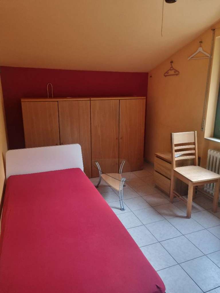 Immobilie in Leonberg - Einzigartiges Haus - viele Nutzungsmöglichkeiten - top Kapitalanlage - mitten in der Natur - Bild 4