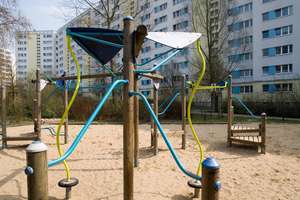 Nachmietersuche! Super Ausblick im 10. Stock mit 3 Zimmern – Franz-Stenzer-Straße 33, 12679 Marzahn, Berlin – Vorschaubild 2