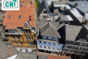 Charmante Eigentumswohnung im Herzen Marburgs – Die vollständige Adresse der Immobilie erhältst du vom Anbieter., 35037 Marburg, Marburg – Vorschaubild 1