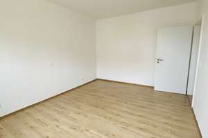 Helle und gemütliche 3-Raumwohnung mit Einbauküche und Balkon – Hohe Str. 1, 39124 Neue Neustadt, Magdeburg – Vorschaubild 4