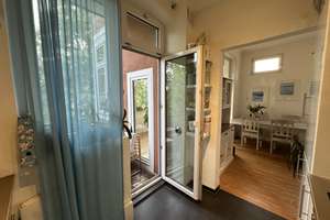 Charmante 4-Zimmer-Altbau-Wohnung mit Balkon und Erkerzimmer in der Azenbergstraße – Die vollständige Adresse der Immobilie erhältst du vom Anbieter., 70174 Relenberg, Stuttgart – Vorschaubild 19
