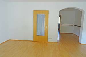 Geräumiges sowie vielseitiges RMH in exzellenter Lage – Isaraustraße 40-54, 82538 Geretsried – Vorschaubild 20