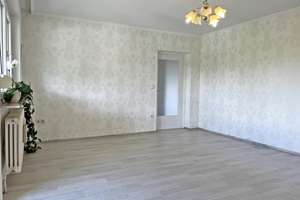 Zukunft mit Aussicht: 3-Zimmer-Hochhauswohnung mit Loggia! – Die vollständige Adresse der Immobilie erhältst du vom Anbieter., 72760 Sondelfingen, Reutlingen – Vorschaubild 2