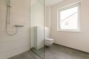 Architektenhaus: 5 Zimmer, 2 Bäder, Garten, Stellplätze (Rohbau) – Die vollständige Adresse der Immobilie erhältst du vom Anbieter., 2692 Großpostwitz/Oberlausitz – Vorschaubild 21