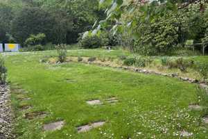 Gartengrundstück mit DHH (sanierungsbedürftig) in Oberursel (Taunus) – Hochtaunuskreis – Vorschaubild 2
