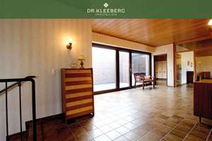 Wohnen auf einer Ebene – großzügiger Winkelbungalow in ruhiger, grüner Lage von Münster-Mecklenbeck – Die vollständige Adresse der Immobilie erhältst du vom Anbieter., 48163 Mecklenbeck, Münster – Vorschaubild 2