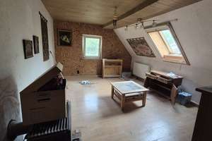 Ländliches Anwesen mit Scheune, Garage und 2700 m2 Garten – Die vollständige Adresse der Immobilie erhältst du vom Anbieter., 96349 Steinwiesen – Vorschaubild 6