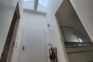 Wunderschöne, hochwertige, möblierte, ruhige Dachterrassenwohnung in Unterhaching – Die vollständige Adresse der Immobilie erhältst du vom Anbieter., 82008 Unterhaching – Vorschaubild 4