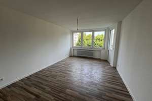 3 Zi.-Whng.- modernes Duschbad mit Fenster - Balkon - Duisburg Rheinhausen – Lortzingstraße 5, 47226 Rheinhausen-Mitte, Duisburg – Vorschaubild 4
