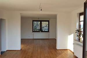 Sonnige 2,5 Zimmer Altbauwohnung mit großer Terasse in Top Lage in  Essen-Bredeney – Ruschenstr. 29, 45133 Bredeney, Essen – Vorschaubild 3