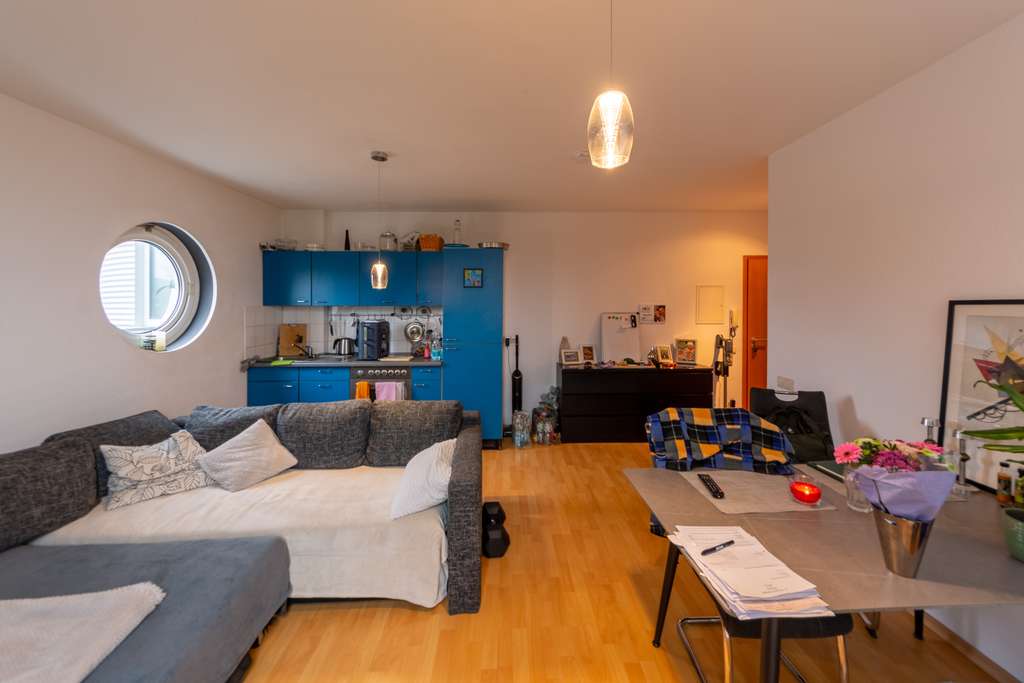 Immobilie in Landau in der Pfalz - Helle, kompakt geschnittene 2 ZKB in gepflegtem MFH - Bild 4