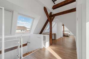 Über den Dächern von Pempelfort – Modernisierte Dachgeschosswohnung mit traumhaftem Weitblick – 40477 Pempelfort, Düsseldorf – Vorschaubild 5