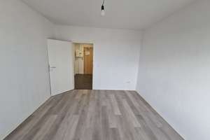 * 300 € Gutschein! hier überzeugt nicht nur der Blick - 1-Zimmer-Wohnung mit EBK ruft! – Barnimstraße 2, 14770 Nord, Brandenburg an der Havel – Vorschaubild 2