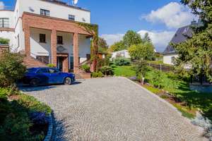 Exklusive Villa in Saalfeld | Schwimmbad | Sauna | Dachterrasse – Tiefer Weg 24, 7318 Saalfeld/Saale – Vorschaubild 4