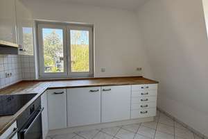 Ihr neues Zuhause: Gepflegte Maisonette mit Balkon, Garage & Top-Lage in Wiesbaden – Die vollständige Adresse der Immobilie erhältst du vom Anbieter., 65193 Nordost, Wiesbaden – Vorschaubild 11