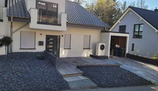 Bild von Doppelhaushälfte in Weilburg Ahausen direkt am Bach