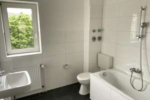 Super schöne 2-Zimmer-Wohnung in Duisburg Alt-Homberg – Moerser Straße 12, 47198 Alt-Homberg, Duisburg – Vorschaubild 3