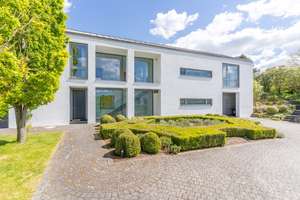 TRAUMHAUS MIT POOL UND GROßEM GRUNDSTÜCK ... – Die vollständige Adresse der Immobilie erhältst du vom Anbieter., 36151 Burghaun – Vorschaubild 1