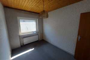 2FH in Heusenstammer Ortsteil Rembrücken, in der Hubertussiedlung  – Obertshäuser Str. 50, 63150 Offenbach (Kreis) – Vorschaubild 10