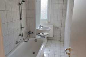 Helle 3-R-Whg 1.OG Wanne Balkon- Schöne Südseite! – Kipsdorfer Str. 143, 1279 Dresden – Vorschaubild 10