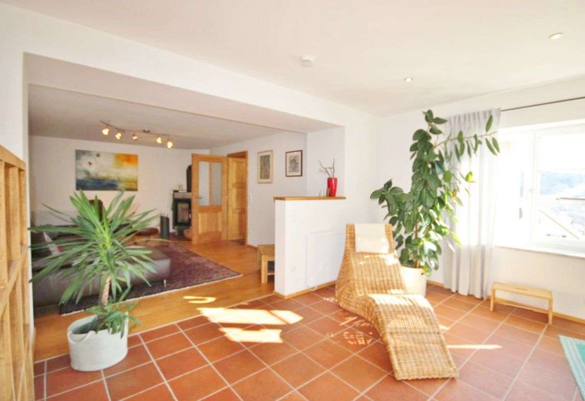 Immobilie in Freyung - Familienanwesen mit idealer Privatsphäre und traumhaftem Garten in 94078 Freyung - Bild 23