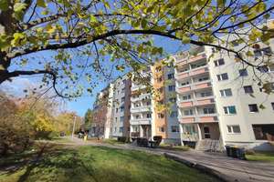 * Sparpreis * ganz oben * Südpark * – Brahmsbogen 13, 6124 Südliche Neustadt, Halle (Saale) – Vorschaubild 1