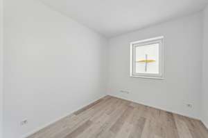 Exklusives Wohnen im Zentrum: 4 Raum Wohnung mit Balkon - Erstbezug- bester Blick über die Stadt – Die vollständige Adresse der Immobilie erhältst du vom Anbieter., 15232 Altberesinchen, Frankfurt (Oder) – Vorschaubild 10