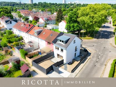 Lichtdurchflutetes Neubau-Reihenendhaus mit Garten & hochwertiger Ausstattung