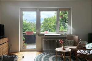 Gepflegte zwei-Zimmer-Wohnung mit Balkon in Longerich