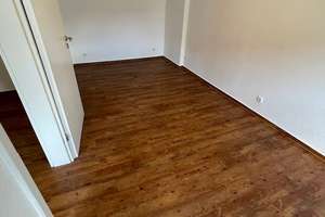 Reizvolle Dachgeschoß-Wohnung im Altbau! - WI-City - provisionsfrei - – Die vollständige Adresse der Immobilie erhältst du vom Anbieter., 65183 Westend / Bleichstraße, Wiesbaden – Vorschaubild 3