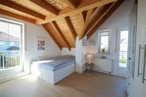 Großes Einfamilienhaus mit Stil und Spielstraße (ohne Makler, direkt vom Verkäufer) – Am Kripp 10, 82291 Fürstenfeldbruck (Kreis) – Vorschaubild 18