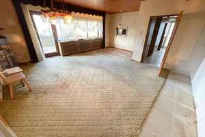 ** Achtung Handwerker **
Außergewöhnliche Doppelhaushälfte mit Terrasse, Garten und Garage – Die vollständige Adresse der Immobilie erhältst du vom Anbieter., 63165 Mühlheim am Main – Vorschaubild 5