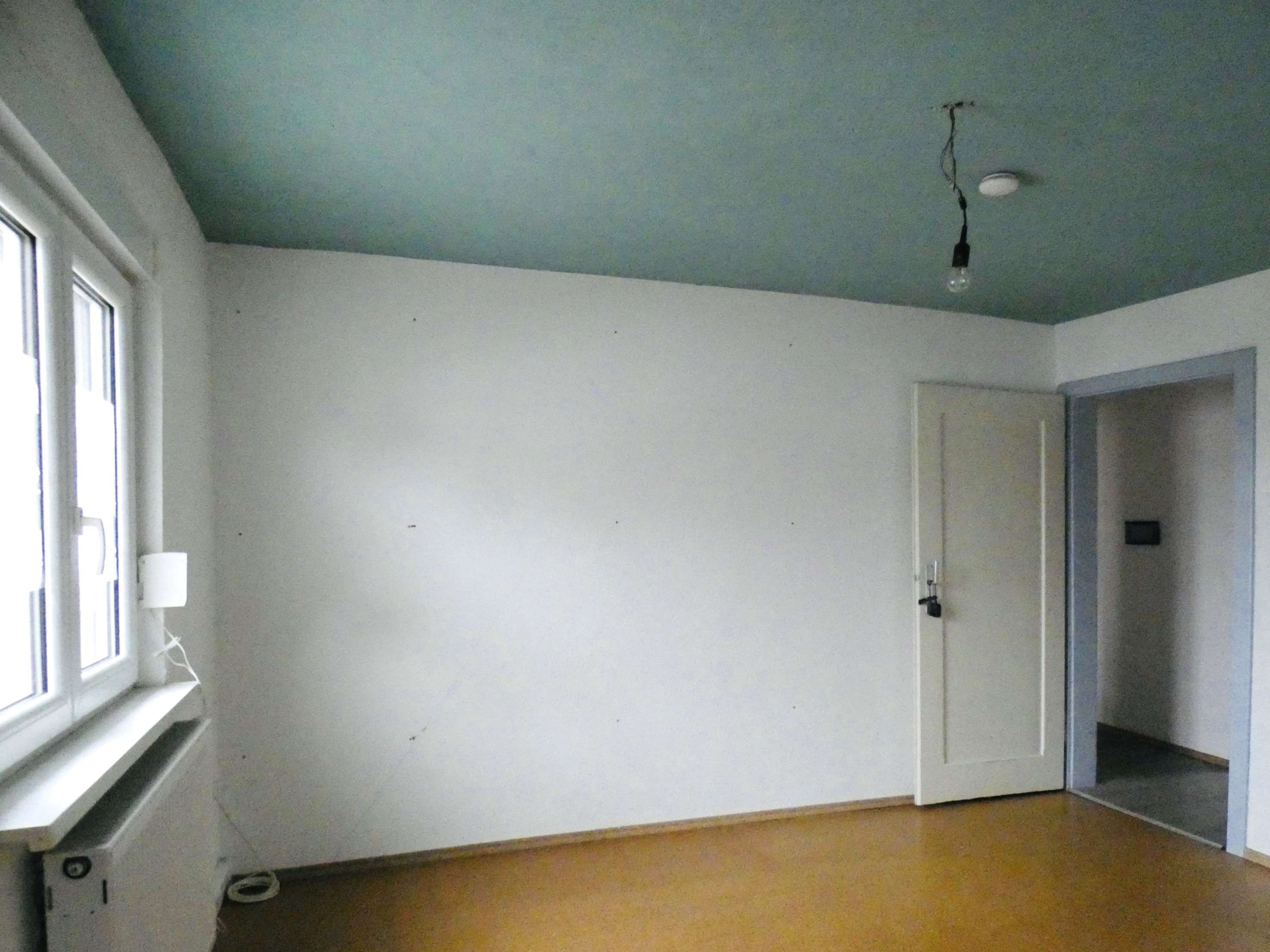 Immobilie in Asselfingen - BARRIEREFREIE 4-ZIMMER-WOHNUNG mit Balkon, Doppelgarage und Nebengebäude in Asselfingen zu verkaufen - Bild 4