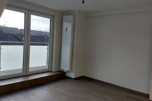 moderne 3,5-Zi.-DG-Wohnung  mit Süd-Balkon in Alfeld/Leine - 2023 vollständig saniert – Winzenburger Straße 43, 31061 Alfeld (Leine) – Vorschaubild 11