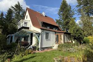 Abschluss Gebotsphase - Charmantes EFH mit traumhaftem Grundstück zur freien Gestaltung – Die vollständige Adresse der Immobilie erhältst du vom Anbieter., 90607 Rückersdorf – Vorschaubild 1