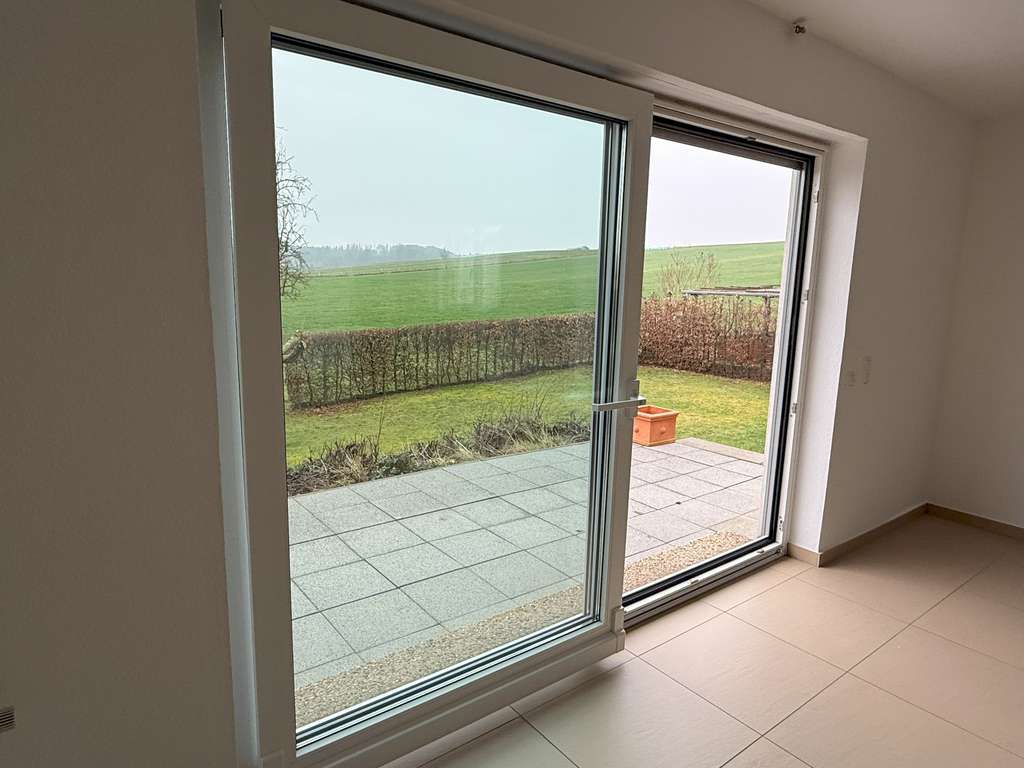 Immobilie in Volkmarsen - Traumhaftes Familienhaus für Wohnen, Arbeit und Freizeit mit 6,5 Zimmern in Volkmarsen - Bild 3